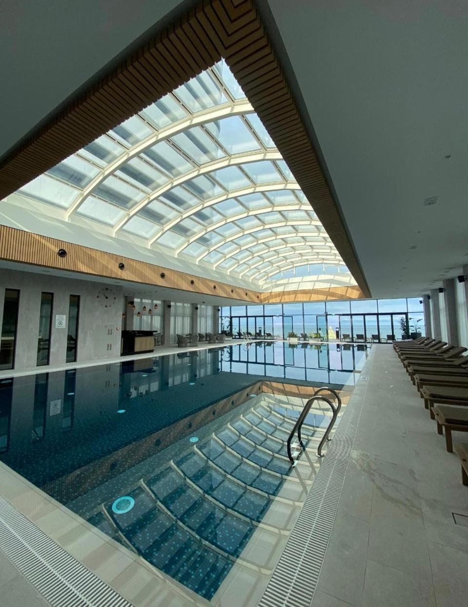 Black Sea VI Dari Apartments Batumi Eksteriør bilde